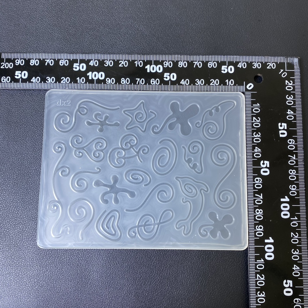Lijntekening Totem Harsgietvor - Resin Art Guide recensie en prijs